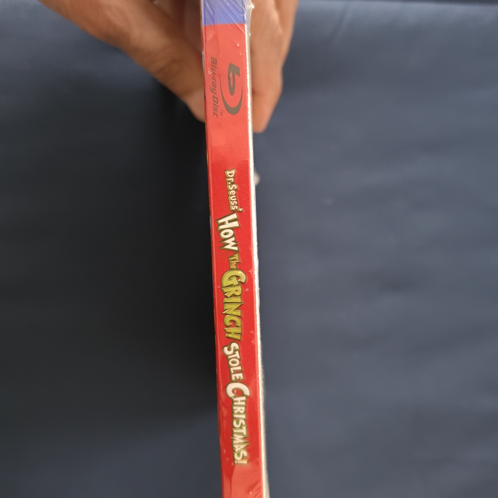 Dr. Seuss How The Grinch Stole Christmas! Blu-ray Combo Pack - Green & Red - Picture 4 of 4